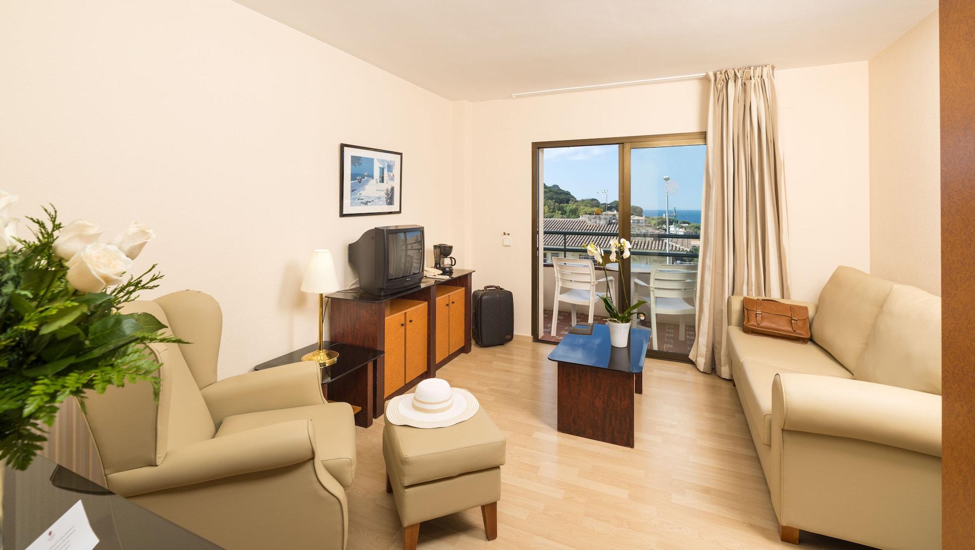 Hotel Gem Wellness & Spa Lloret de Mar Kültér fotó